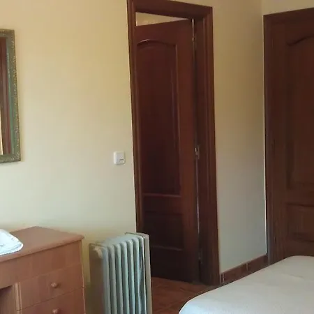 Affittacamere Restaurante O'cadaval 3*