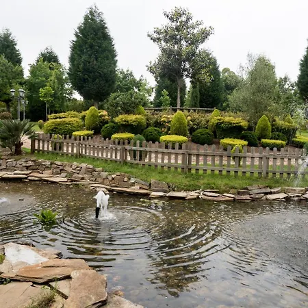 Restaurante O'cadaval 招待所