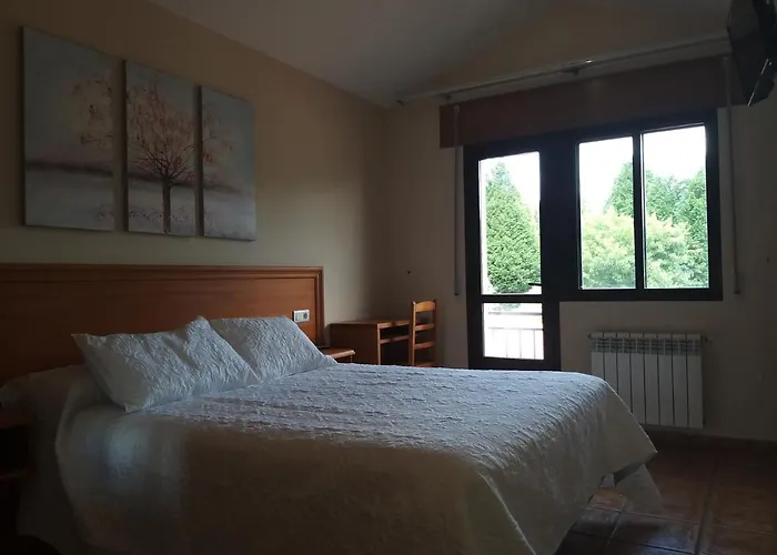 招待所 Restaurante O'cadaval Frades